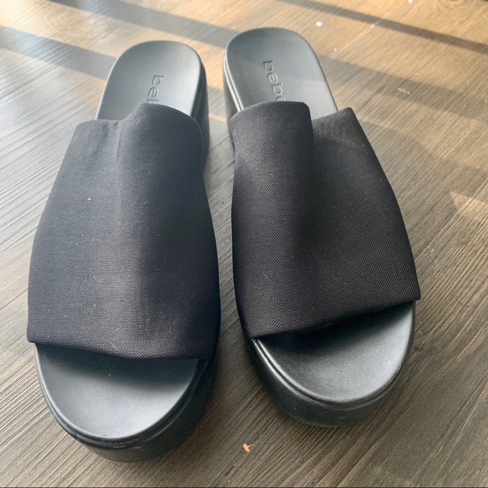 90s Style Platform Sandals